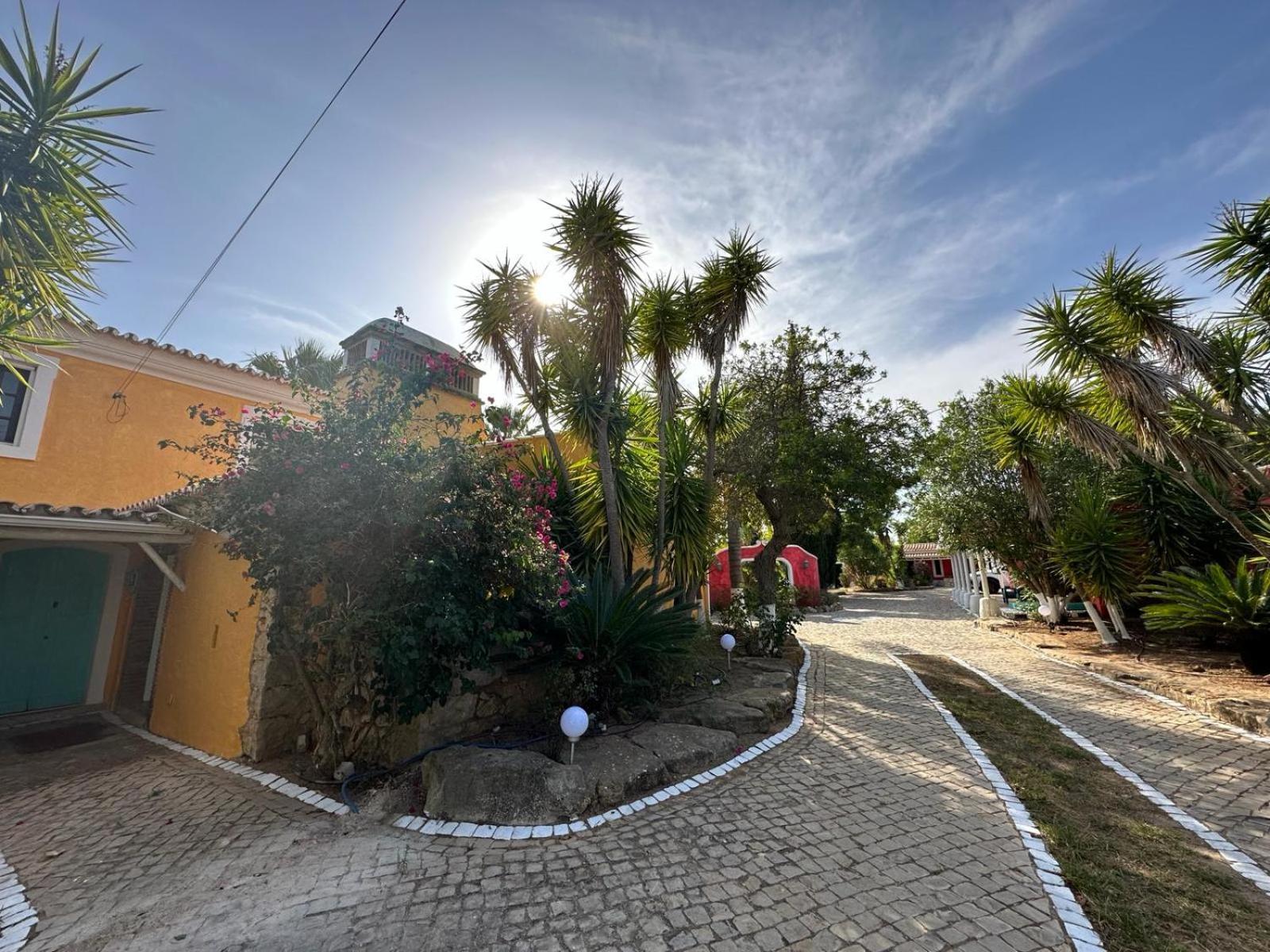 Отель Nuriah Boutique House Боликейме Экстерьер фото