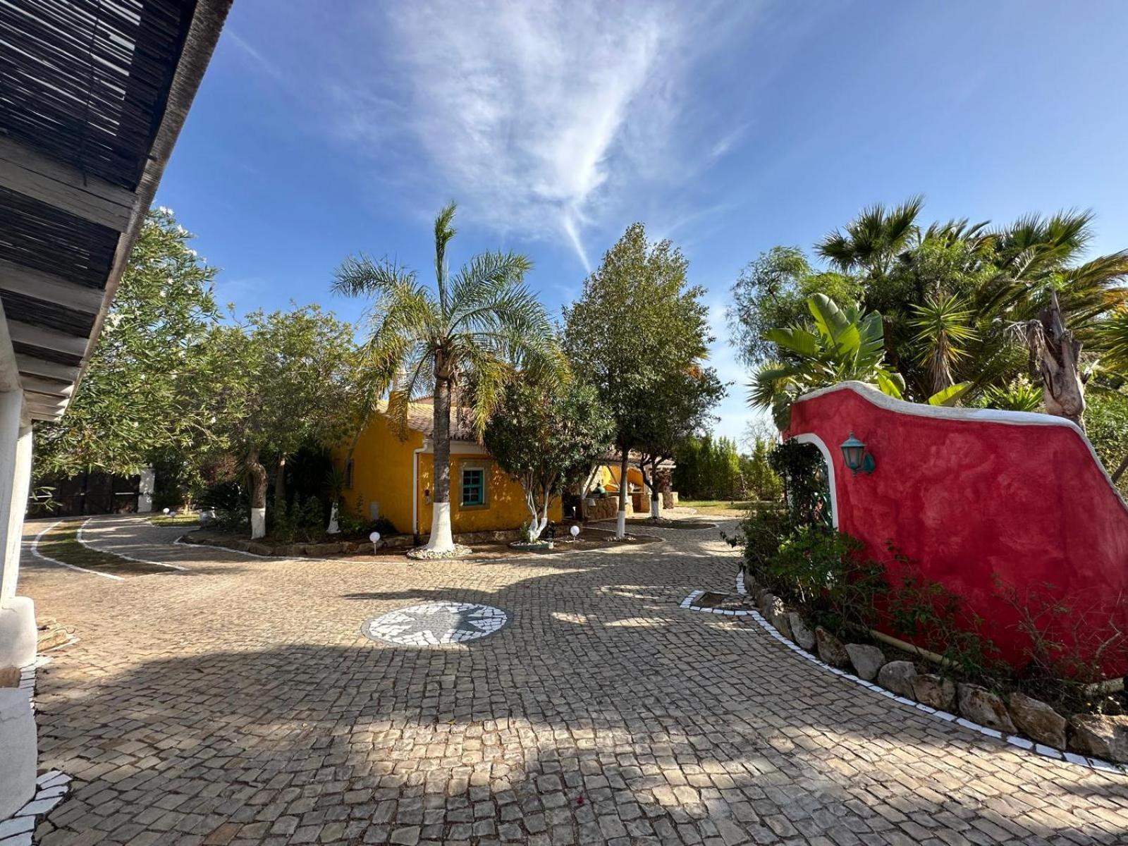 Отель Nuriah Boutique House Боликейме Экстерьер фото